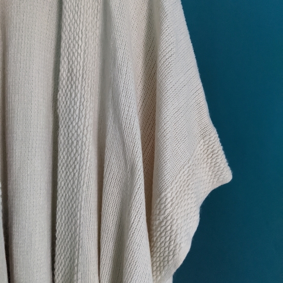 Francesca's wrap - Picture 7 of 9